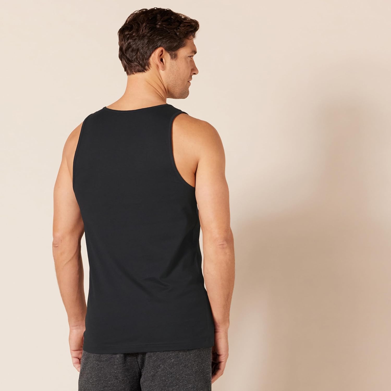 Thumbnail 1 de Amazon Essentials Men’s Slim-Fit Vest (Lightweight Jersey Tank Top)