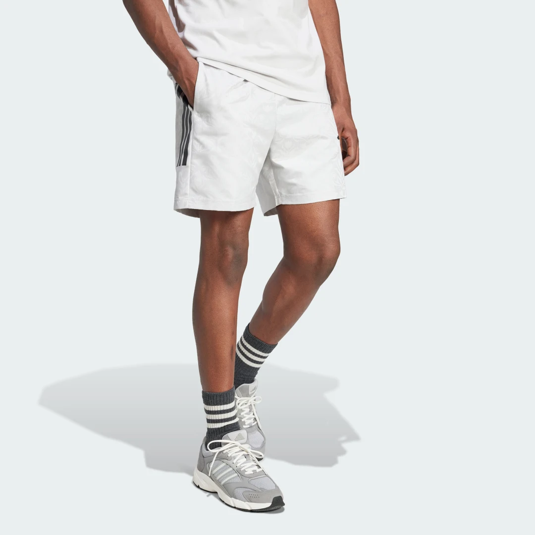Thumbnail 2 de Pantalón corto Common Goal de adidas en gris