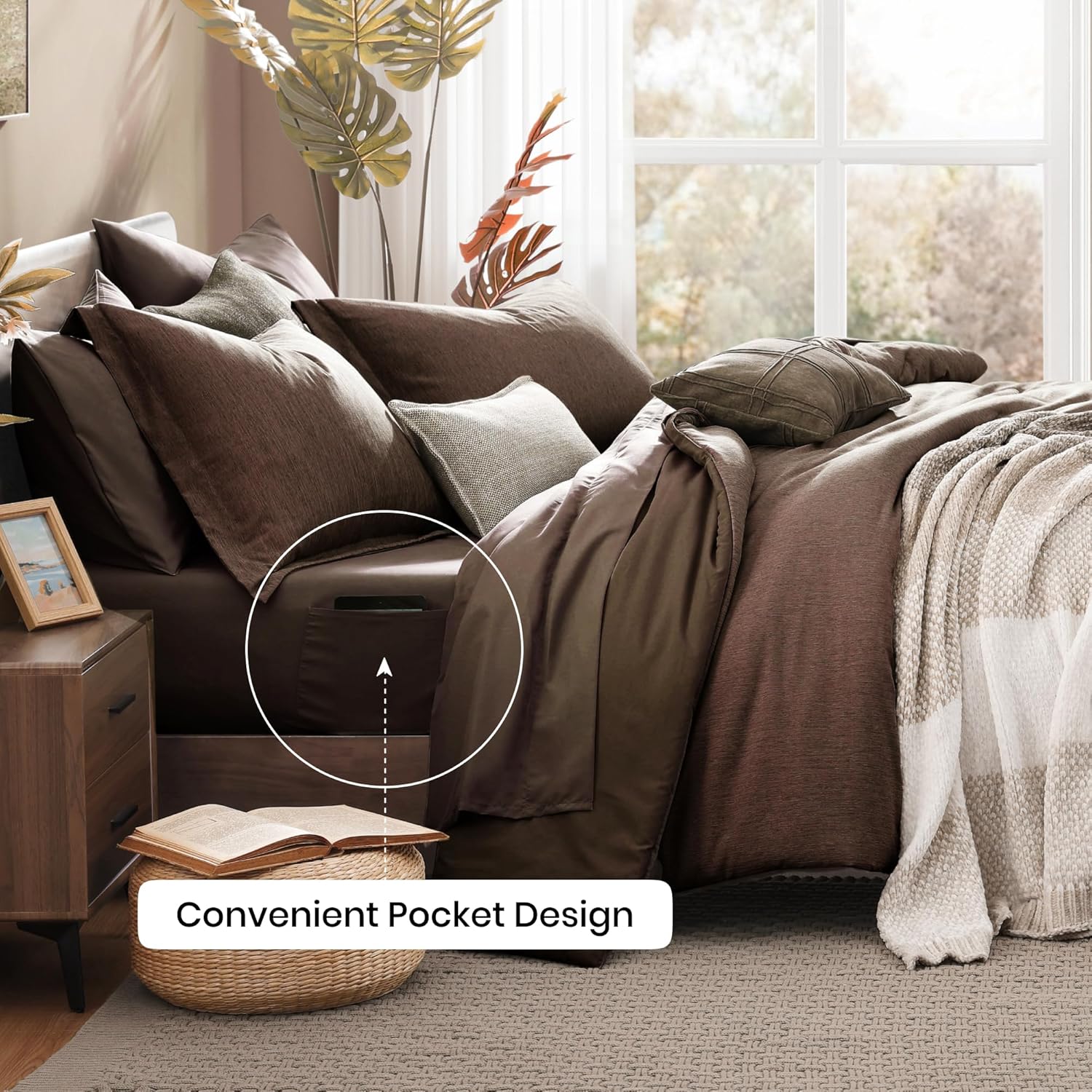 Detalle 2 de Monbix Full Size Comforter Set, Chocolate Brown Reversible Polyester Bedding