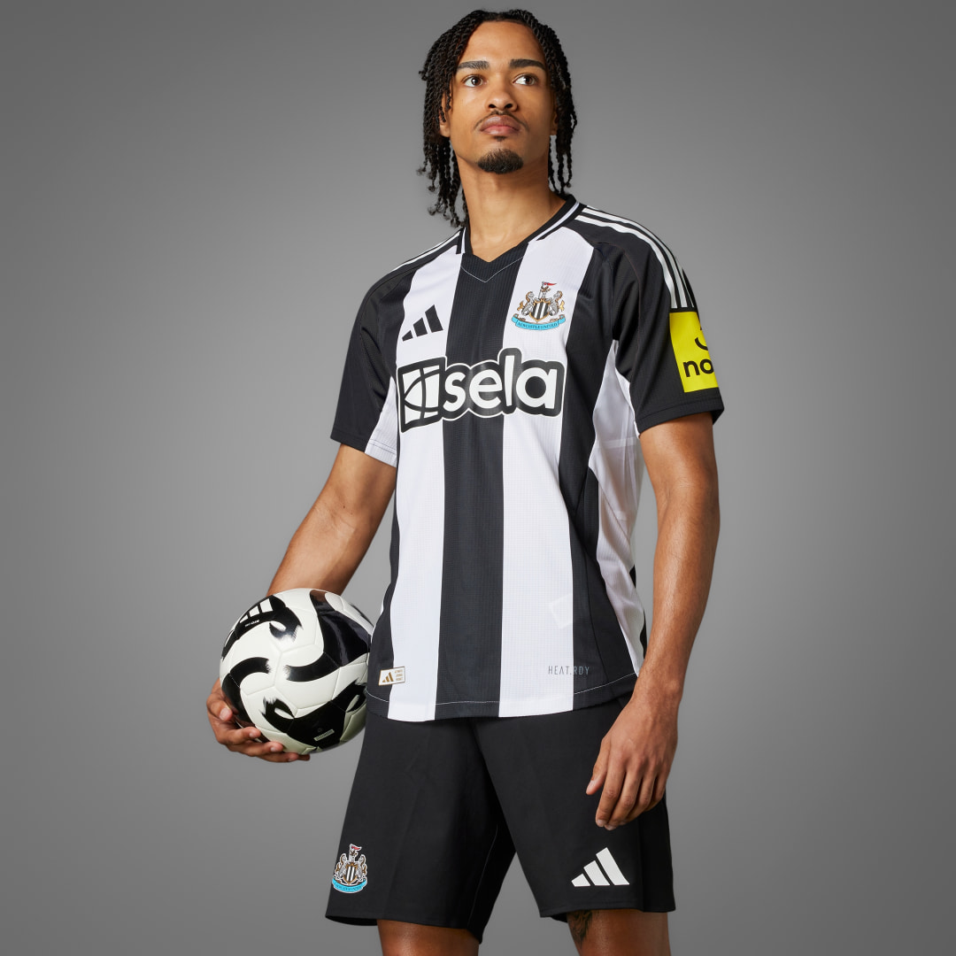 Detalle de Newcastle United FC 24/25 Camiseta primera equipación 2024/25