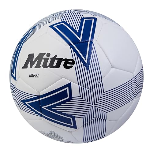 Detalle 2 de Mitre Impel L30P Football: Durable, shape-retaining training ball for all-weather practice