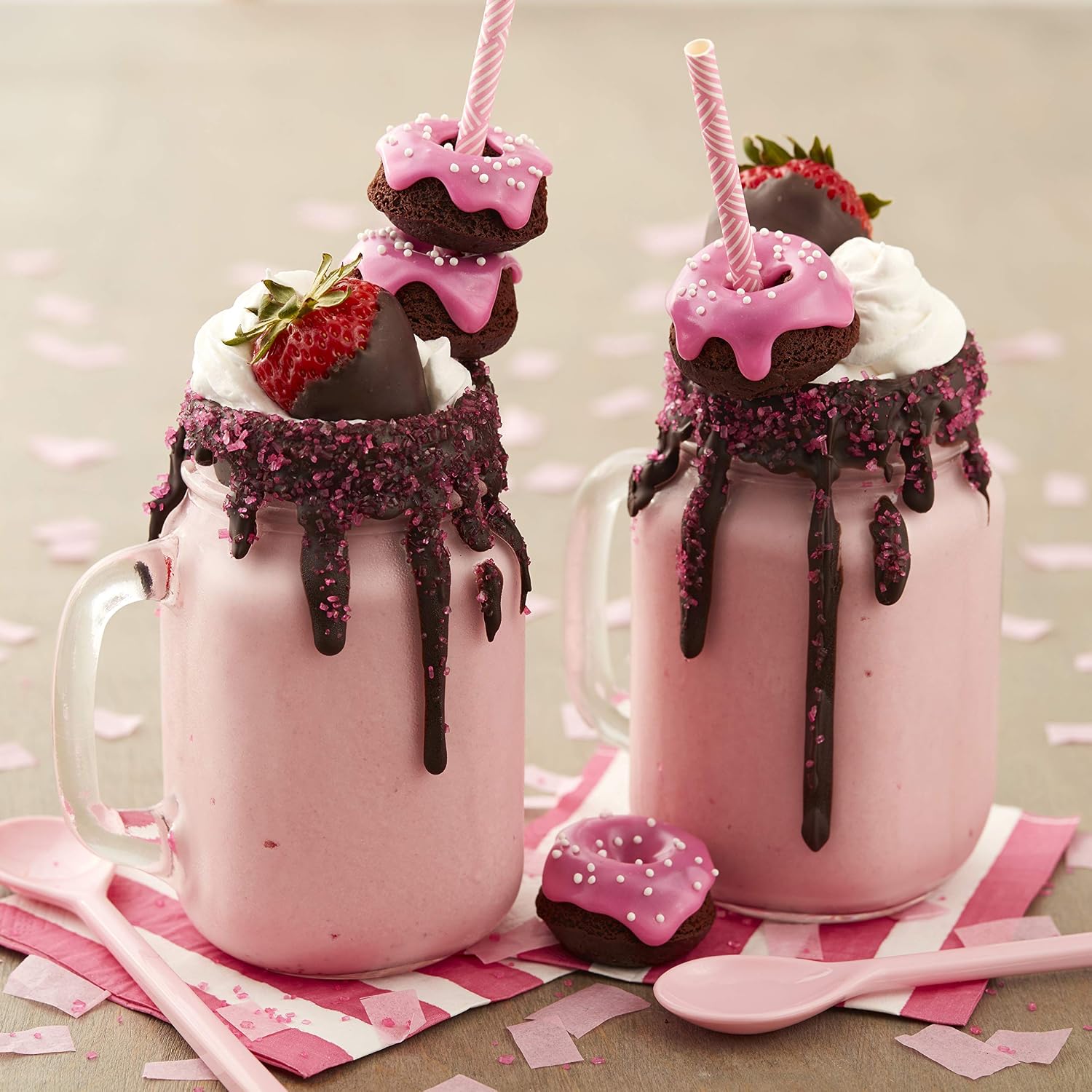 Detalle de Wilton Pink Sparkling Sugar 5.2 oz