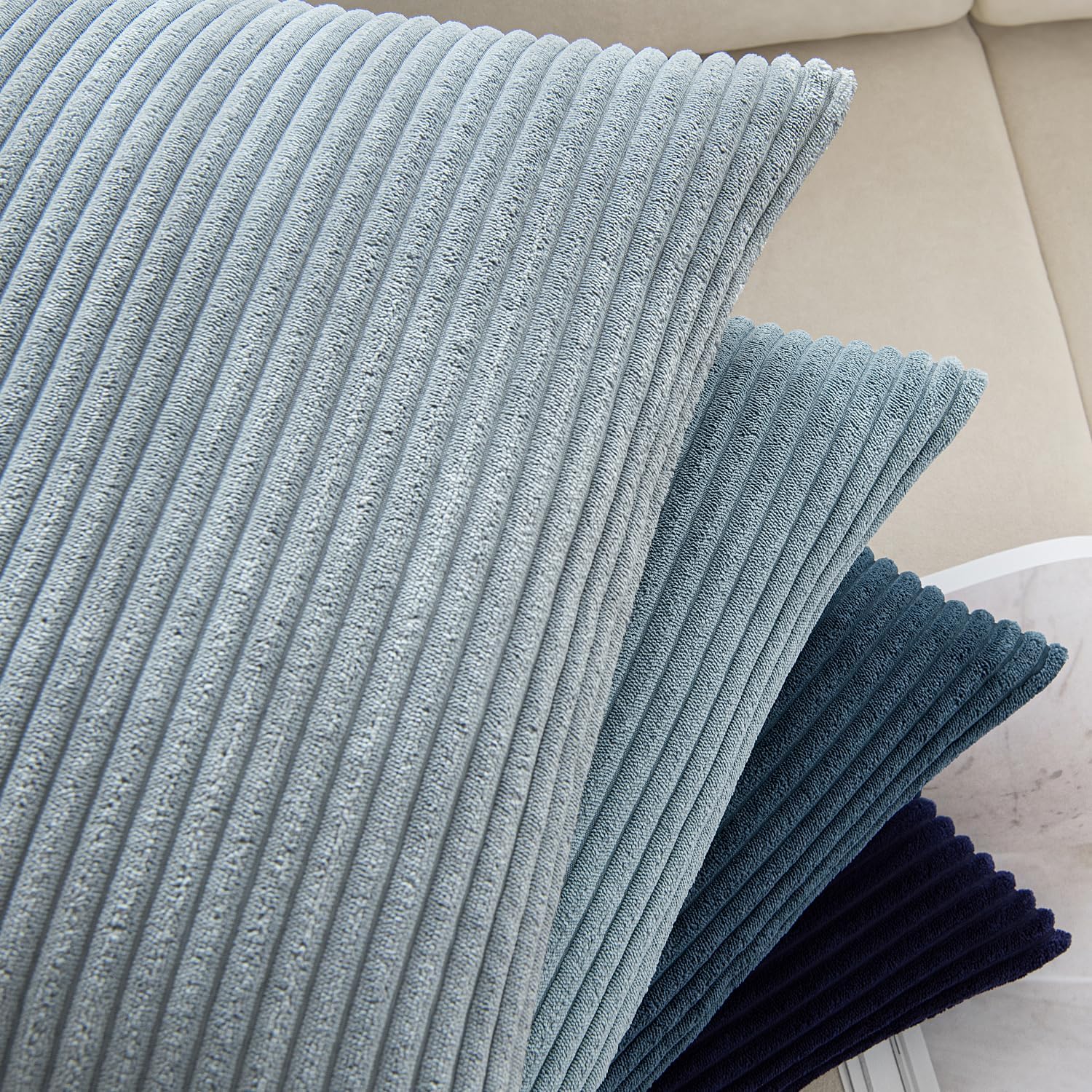 Thumbnail 2 de EMEMA Kissenbezug 40x40 cm aus Kordsamt im 4er-Set (Kissenhülle, dunkelblau)