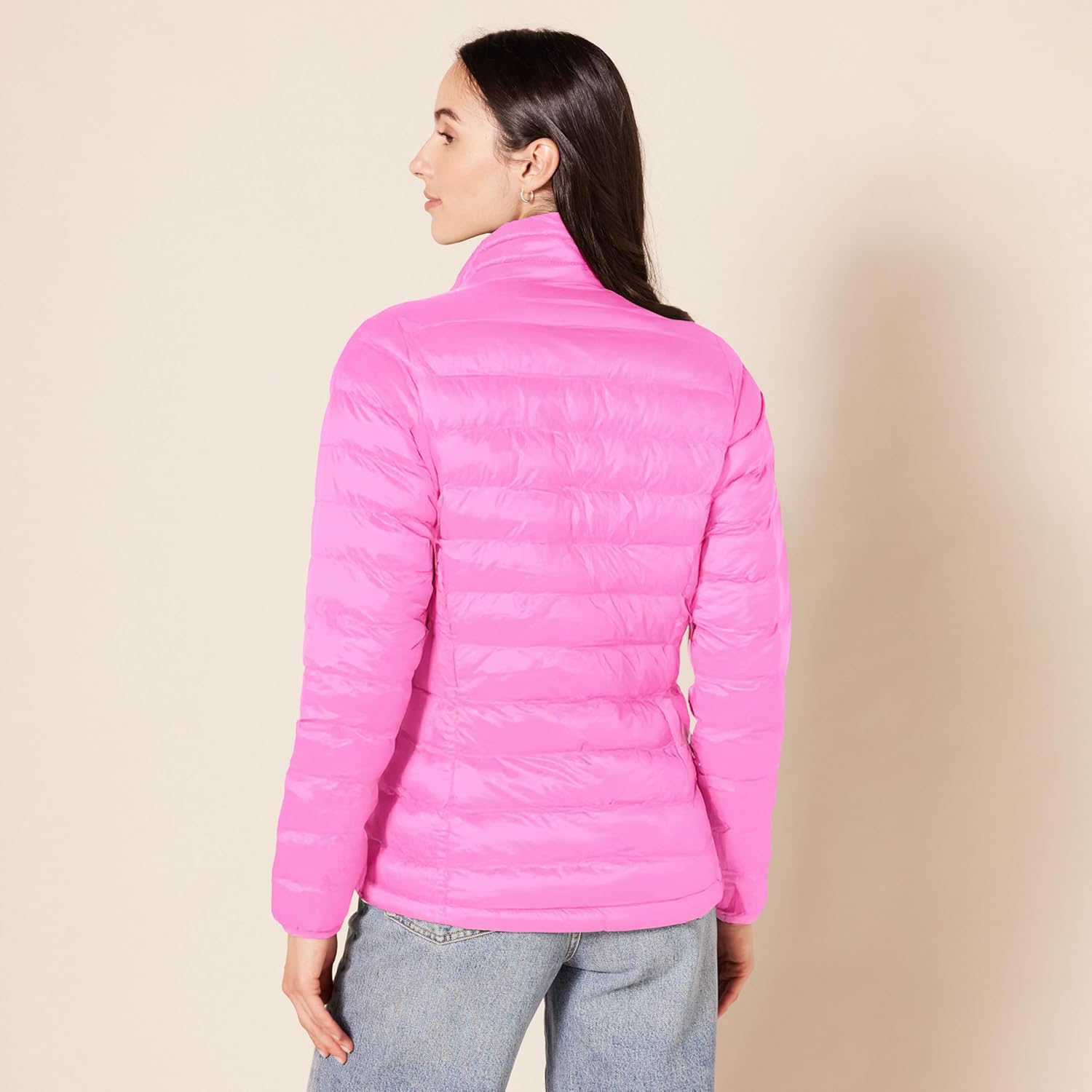 Thumbnail 1 de Amazon Essentials Women's Lightweight Water-Resistant Packable Puffer Jacket (Plus Size)