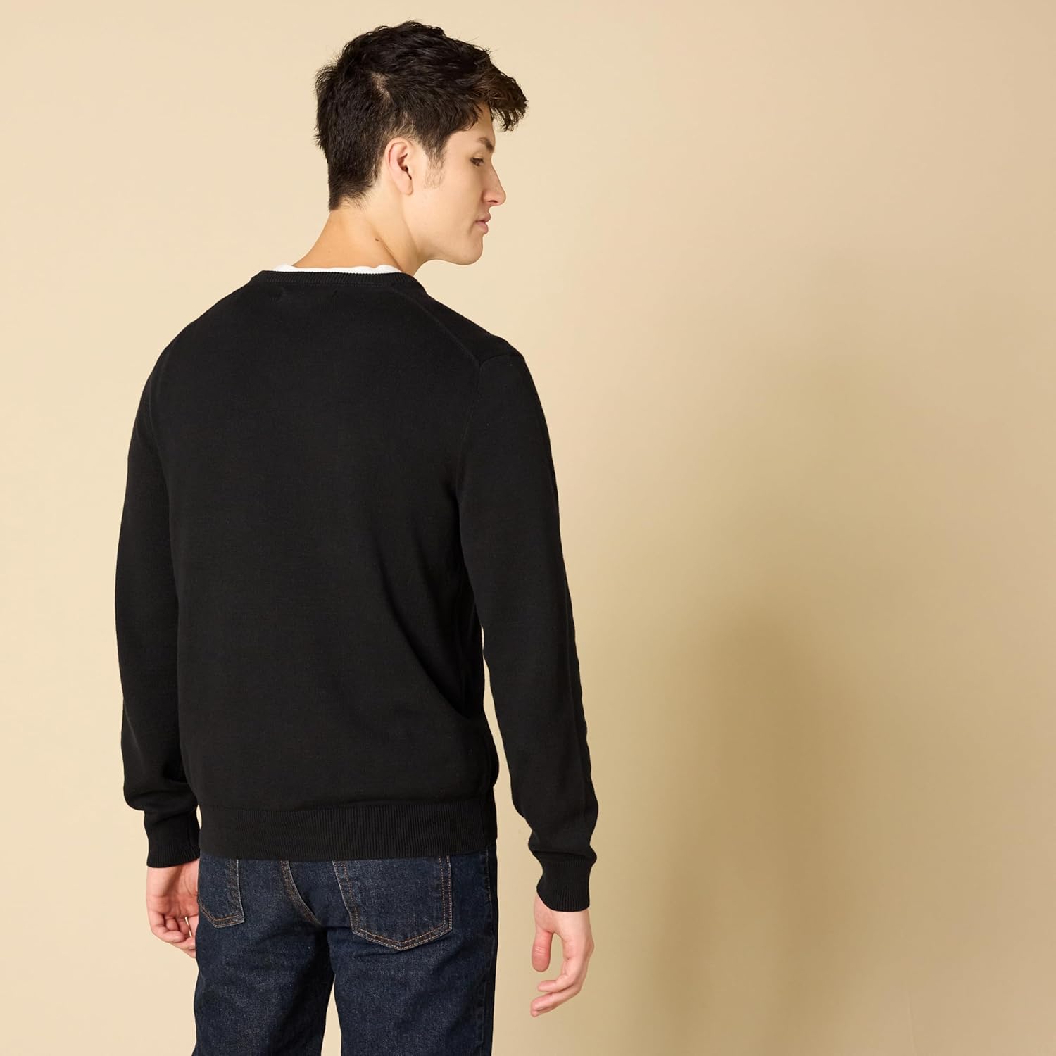 Thumbnail 1 de Amazon Essentials Herren V-Ausschnitt Pullover aus Baumwolle (normale Passform) für den Lagenlook