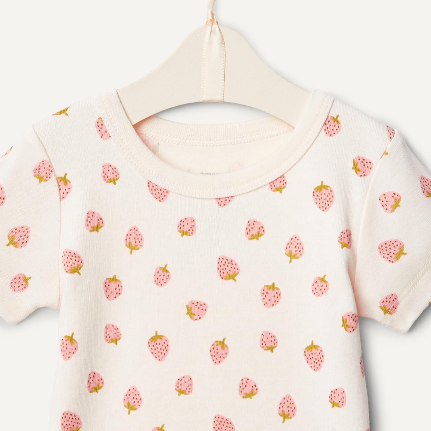 Detalle 2 de Amazon Essentials x Sofia Grainge Mamma ed Io Completo Pigiama a Maniche Corte