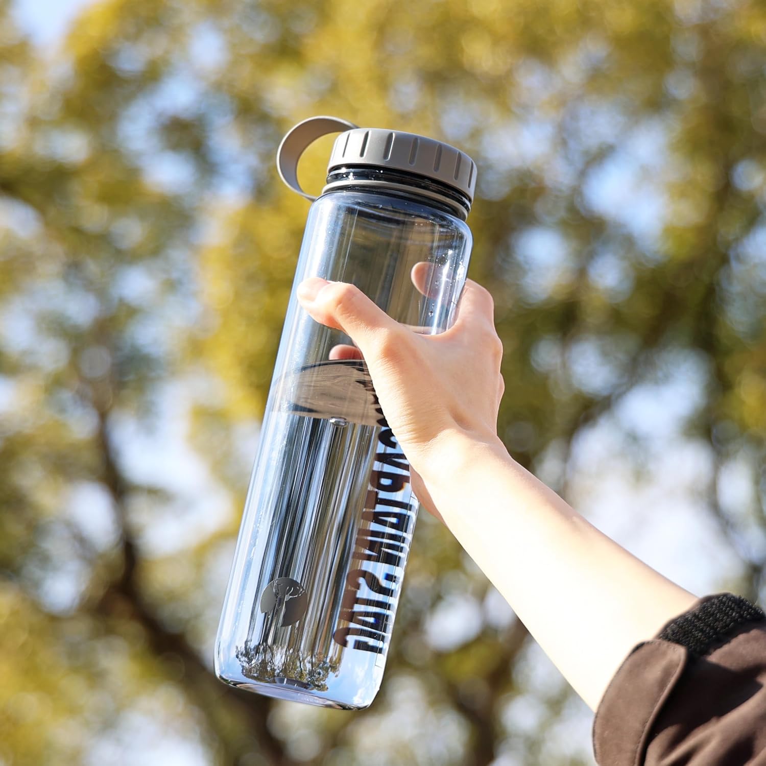 Detalle de キャプテンスタッグ UY-7093 直飲みスポーツボトル 1,000ml ライス目盛り付き