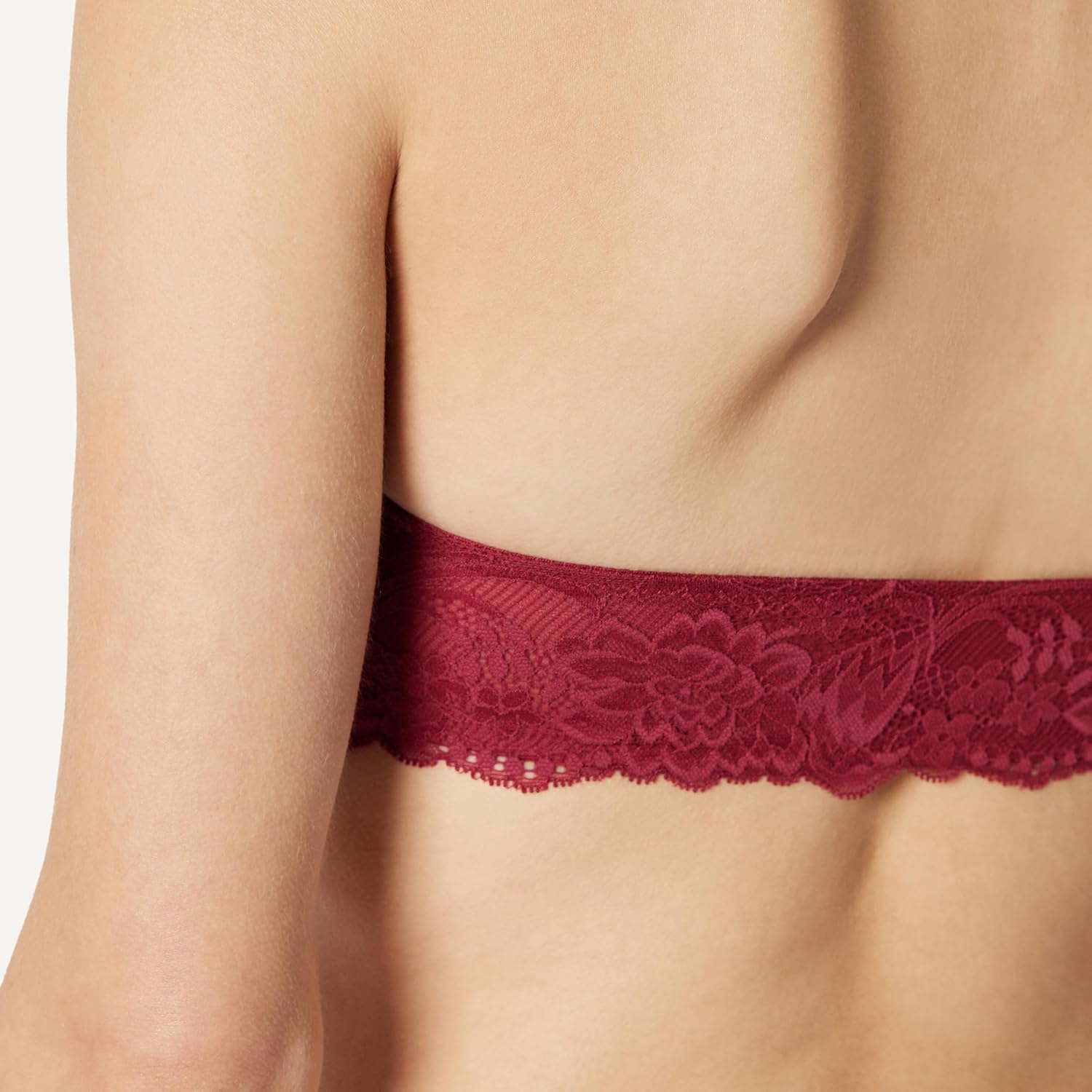 Thumbnail 3 de Amazon Essentials Bralette Halter Lace