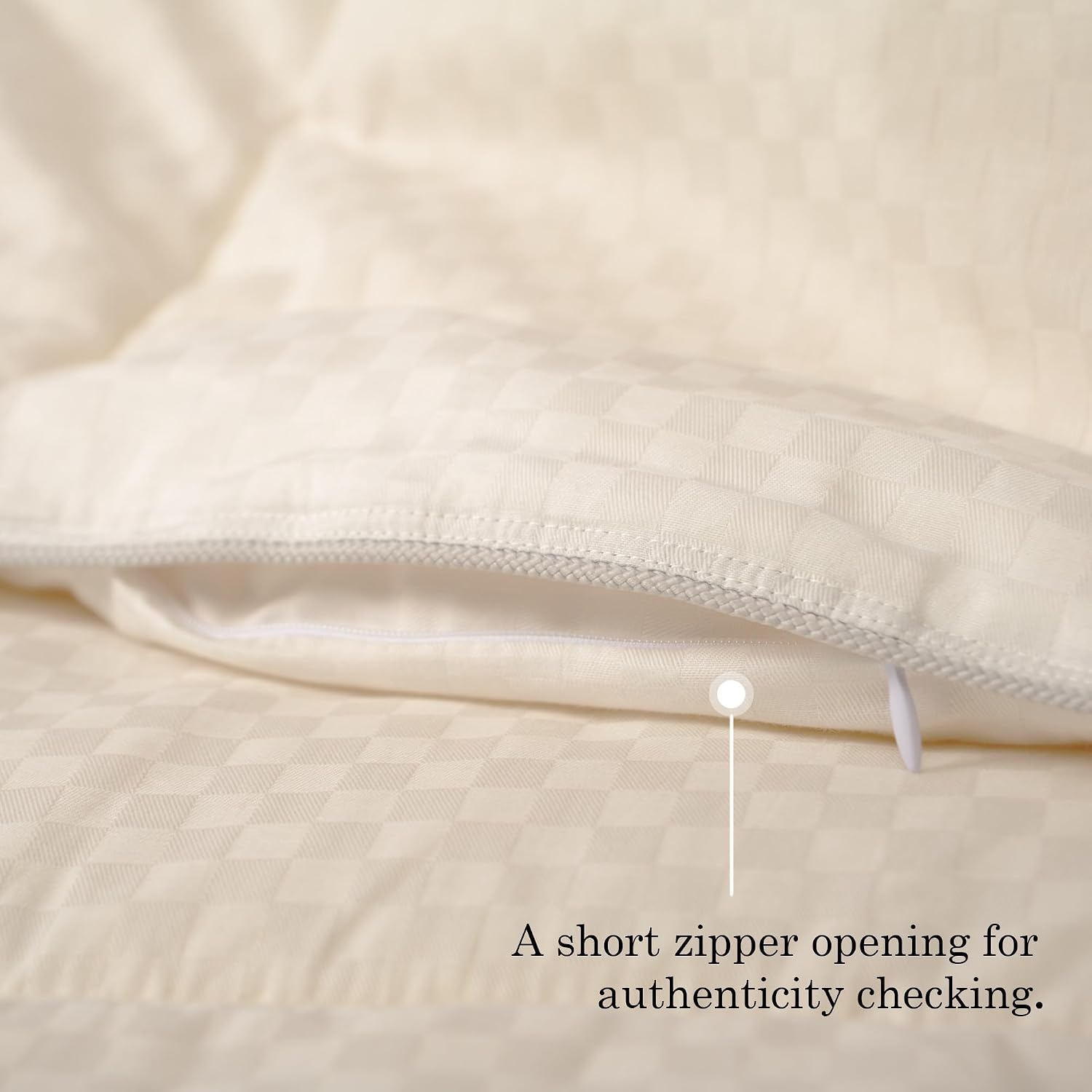 Detalle de CUDDLE DREAMS Wool Comforter, Queen