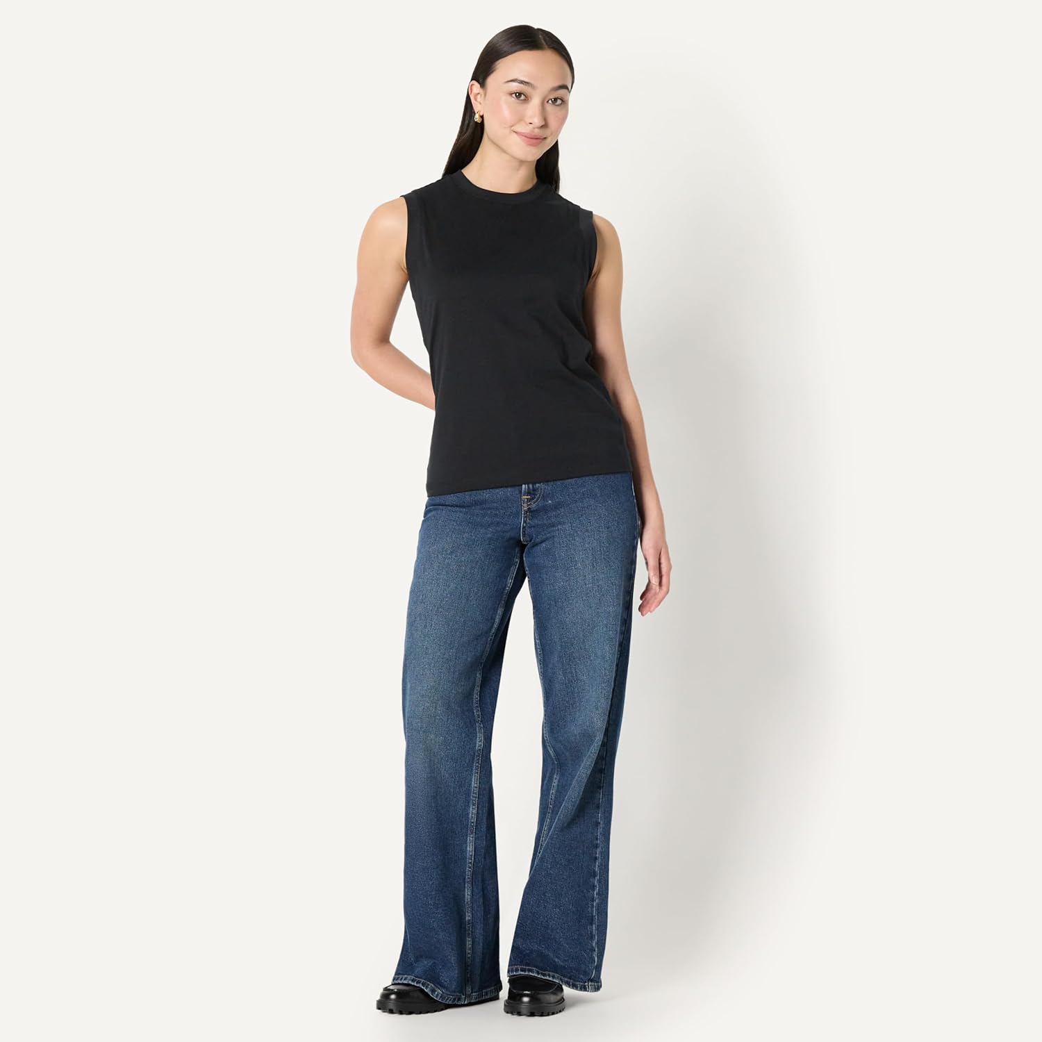 Thumbnail 4 de Amazon Essentials Damen Relaxed-Fit Muscle T-Shirt aus Baumwolle