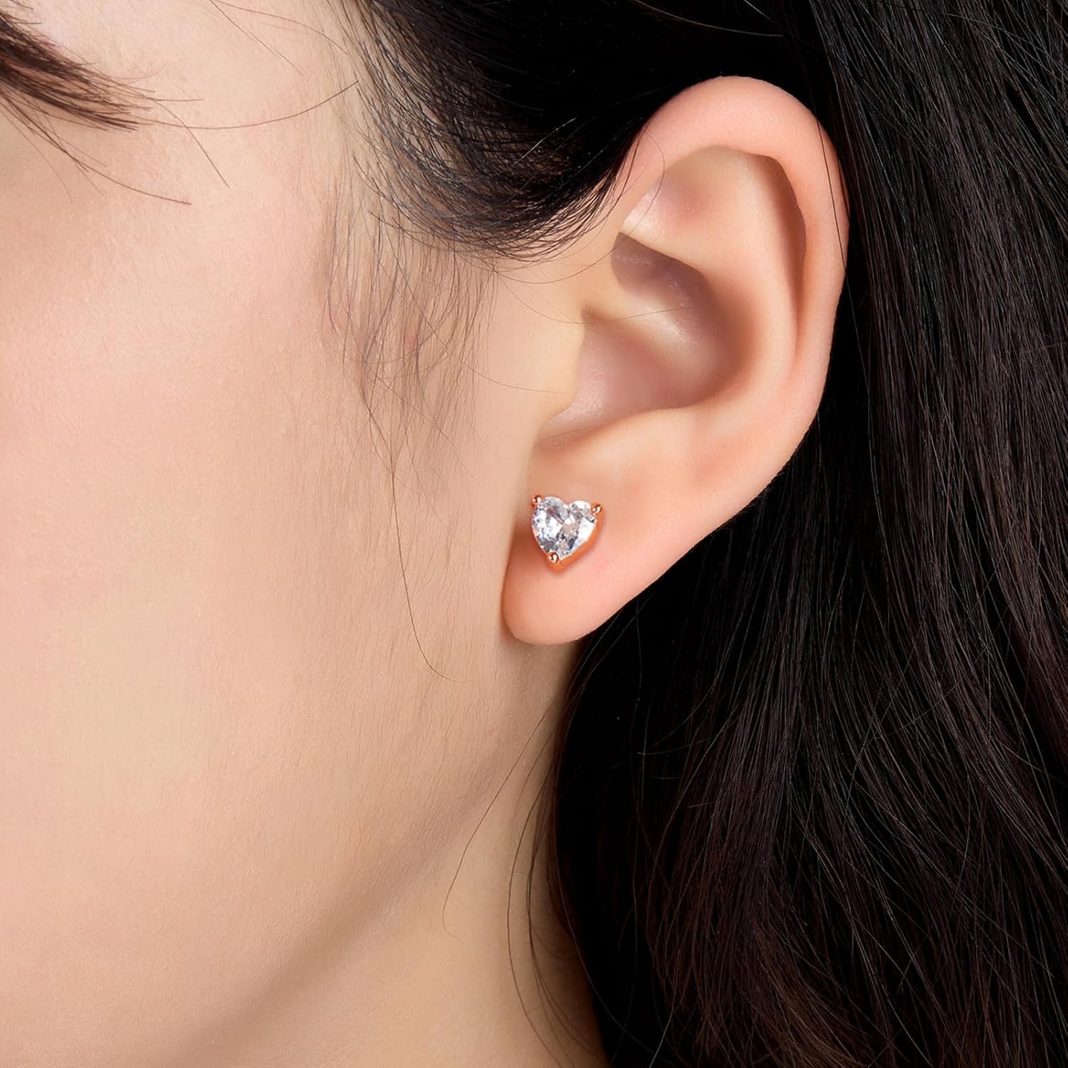 Detalle 2 de Loutade Ohrringe Silber 925 – 3 Paare Herz-Ohrstecker mit Cubic Zirkonia