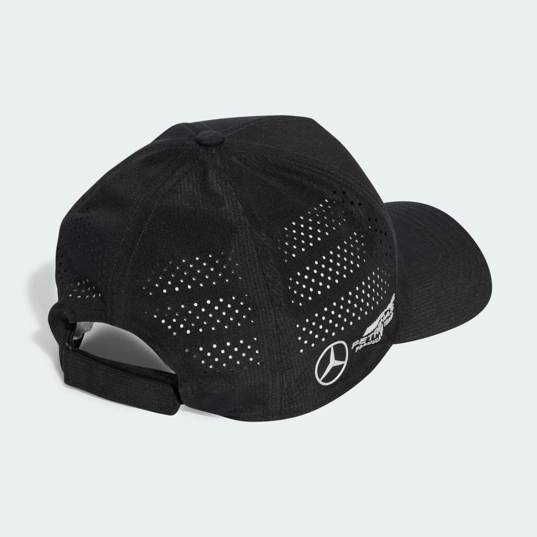 Detalle 2 de GORRA Mercedes - AMG Petronas Formula One Team Mechanics Climacool Trucker de Adidas