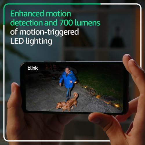 Thumbnail 2 de Blink Outdoor 4 Floodlight Camera: Wireless Security with 700 Lumens and 2-Year Battery Life