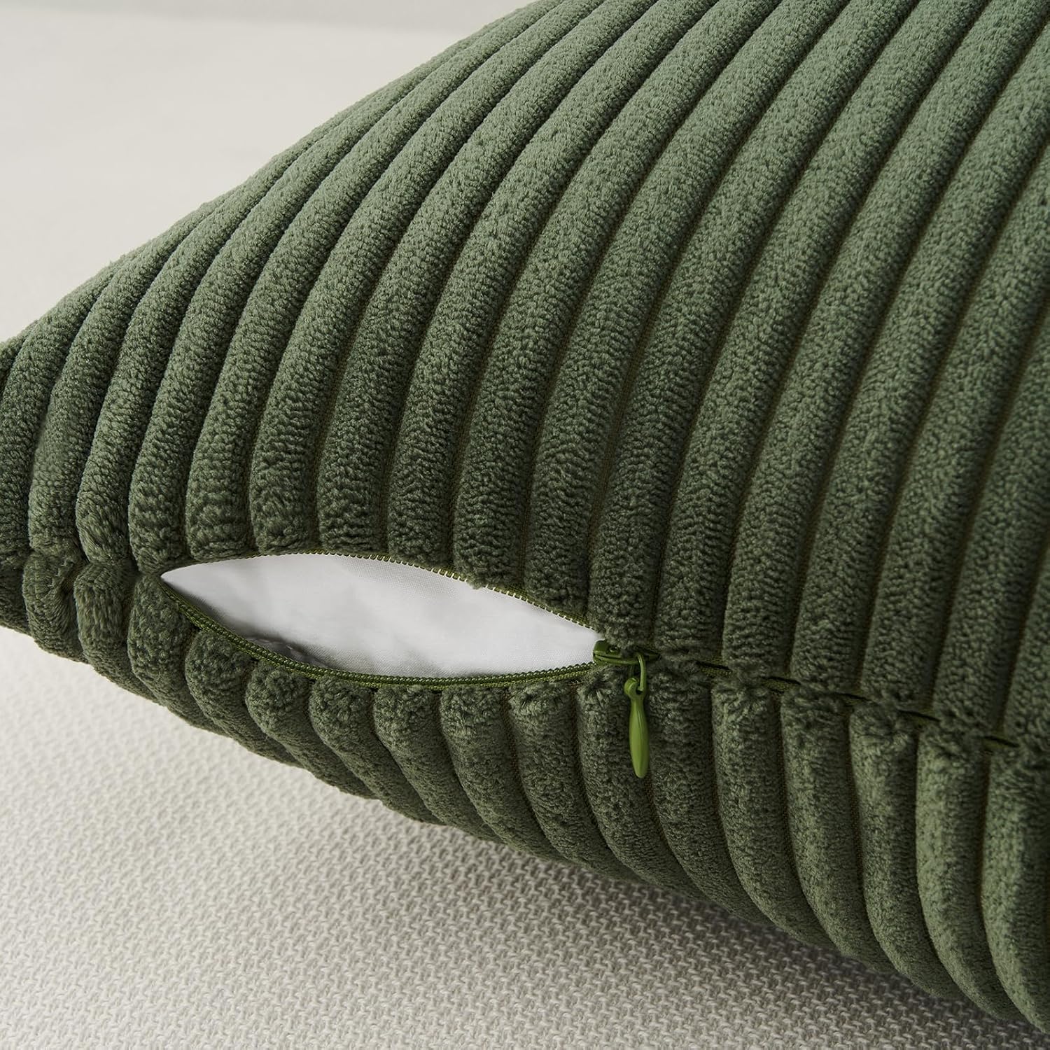 Detalle 2 de Topfinel 60x60 Kissenbezug Hellgrün 4er Set 🛋