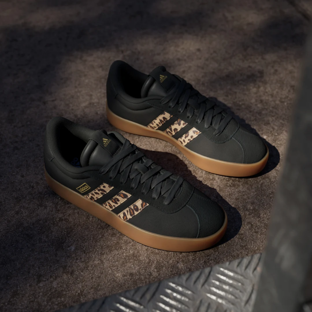 Thumbnail 3 de Zapatilla VL Court 3.0 de Adidas: estilo y versatilidad para el día a día