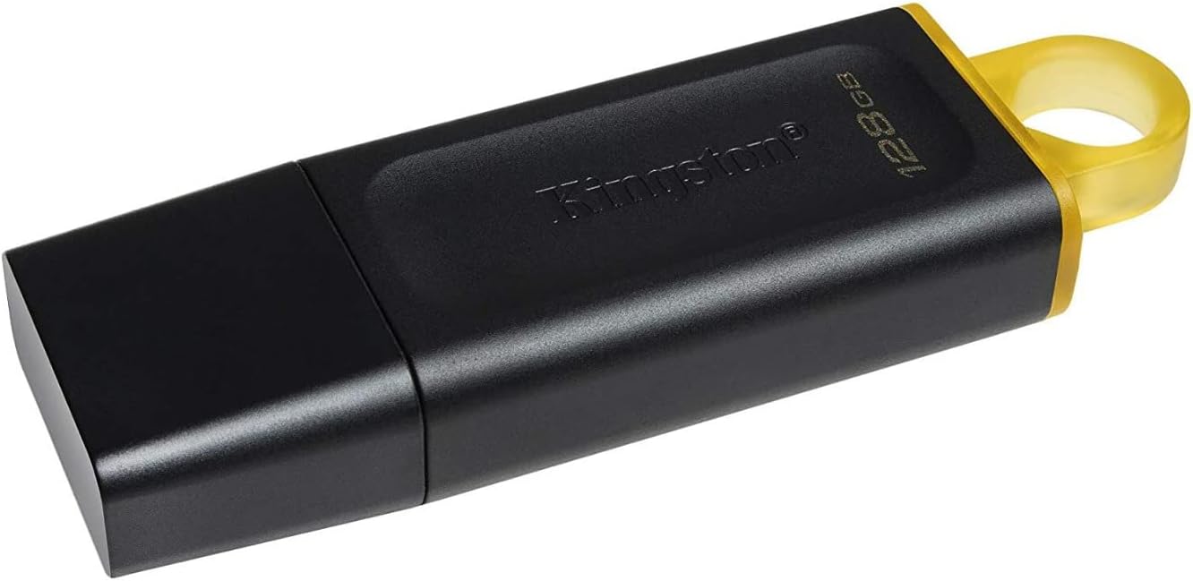 Detalle de Kingston DataTraveler Exodia DTX/128GB USB 3.2 Gen 1 con tapa protectora y aro de llavero