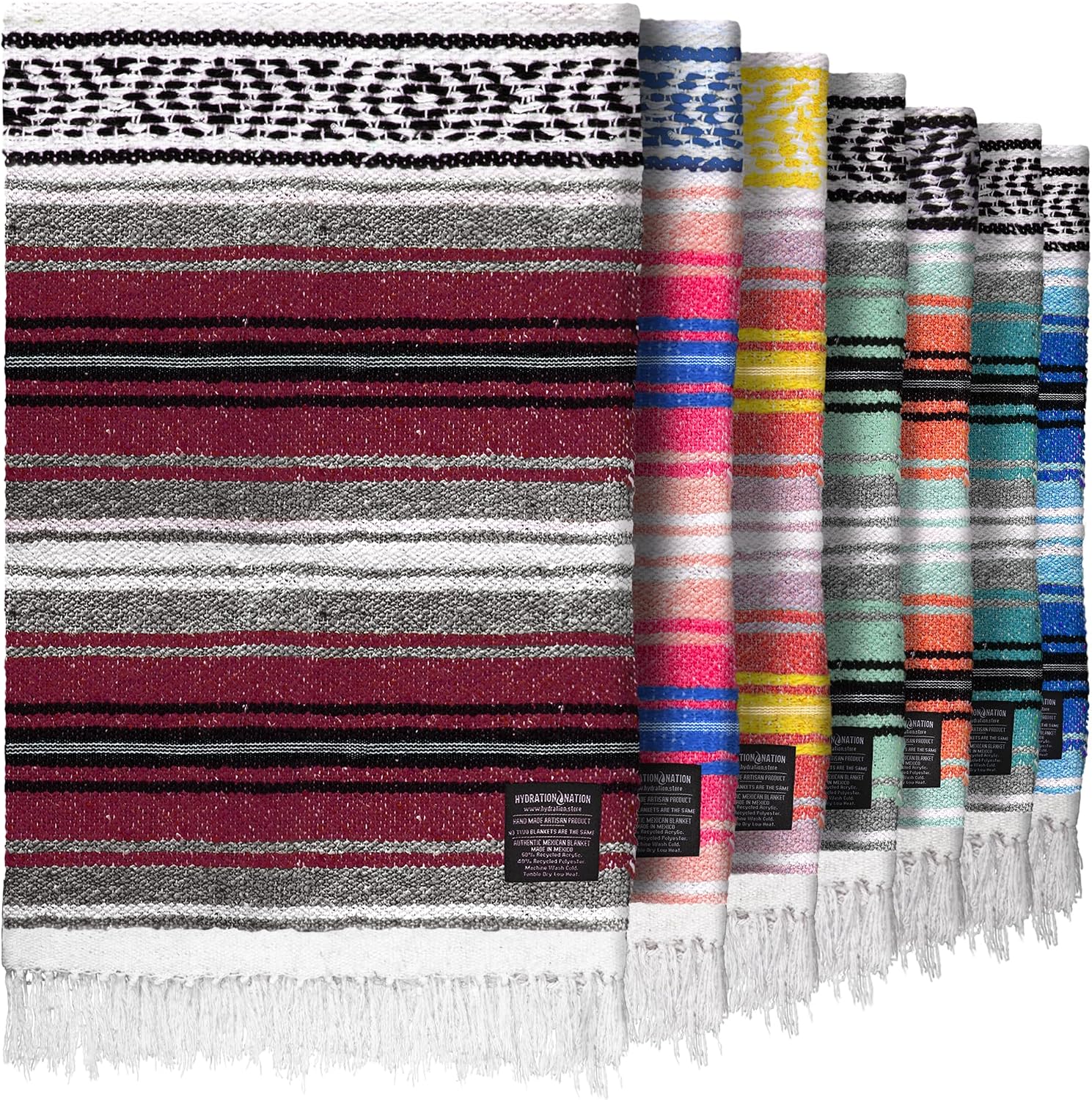 Detalle de Hydration Nation Handcrafted Mexican Blanket, Cherry Recycled Blend Throw