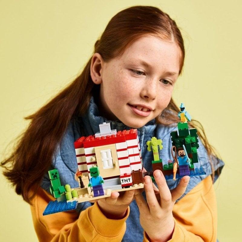 Detalle de Set LEGO Minecraft La Casa-Dinamita de la Selva 21275 – 287 piezas