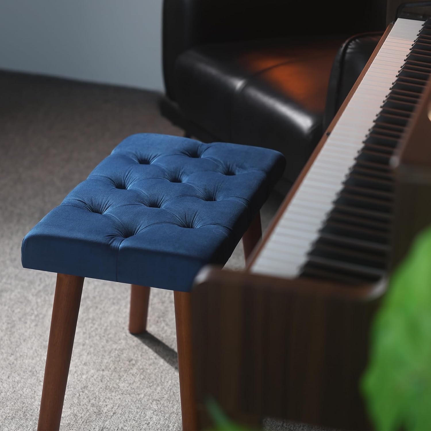 Detalle de AKLOT Piano Bench, Velvet Upholstery, Rubberwood Legs, 300-Pound Capacity