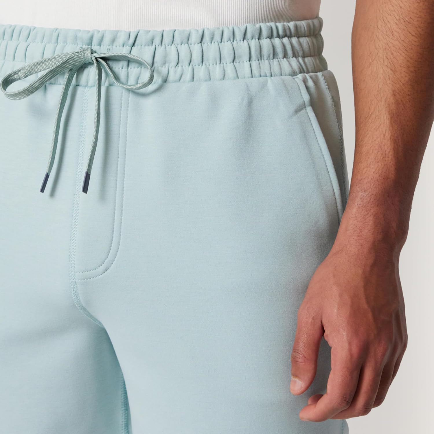 Thumbnail 3 de Amazon Essentials Men’s Athletic Regular Fit 7" Lounge & Workout Gym Shorts