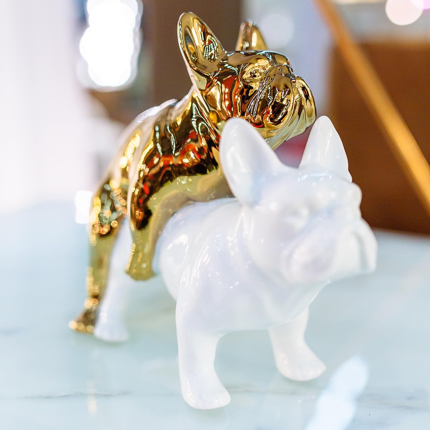 Detalle de Kare Design figurine décorative Love Dogs en porcelaine blanche et dorée (17x11x20 cm)