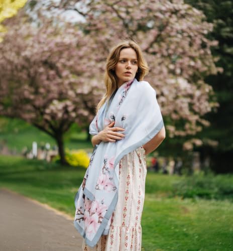 Thumbnail 8 de Trillion London Silk Shawl: Soft Grey Blossoms Designer Silk Scarf