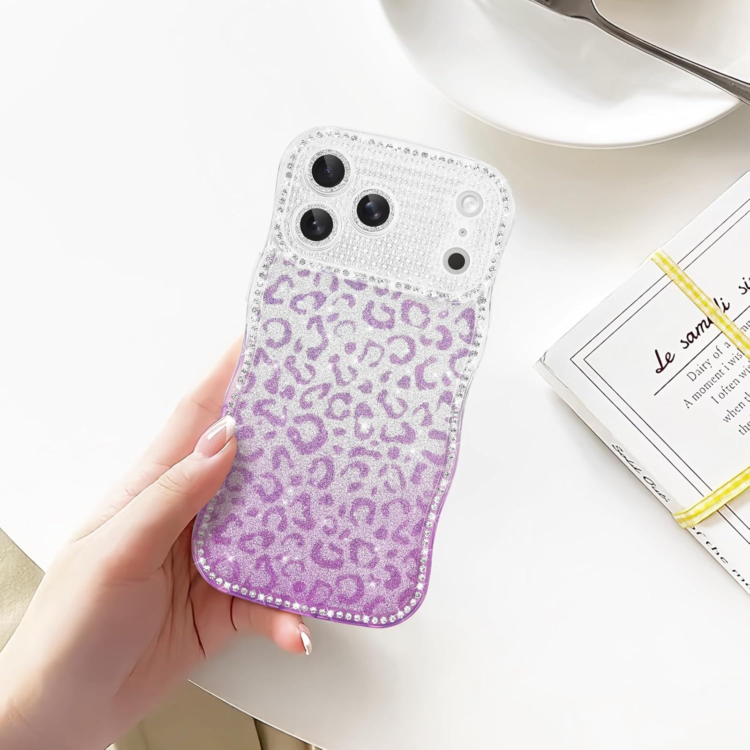 Detalle de Newseego Luxury Glitter Leopard Gradient Case for iPhone 17 Pro Max