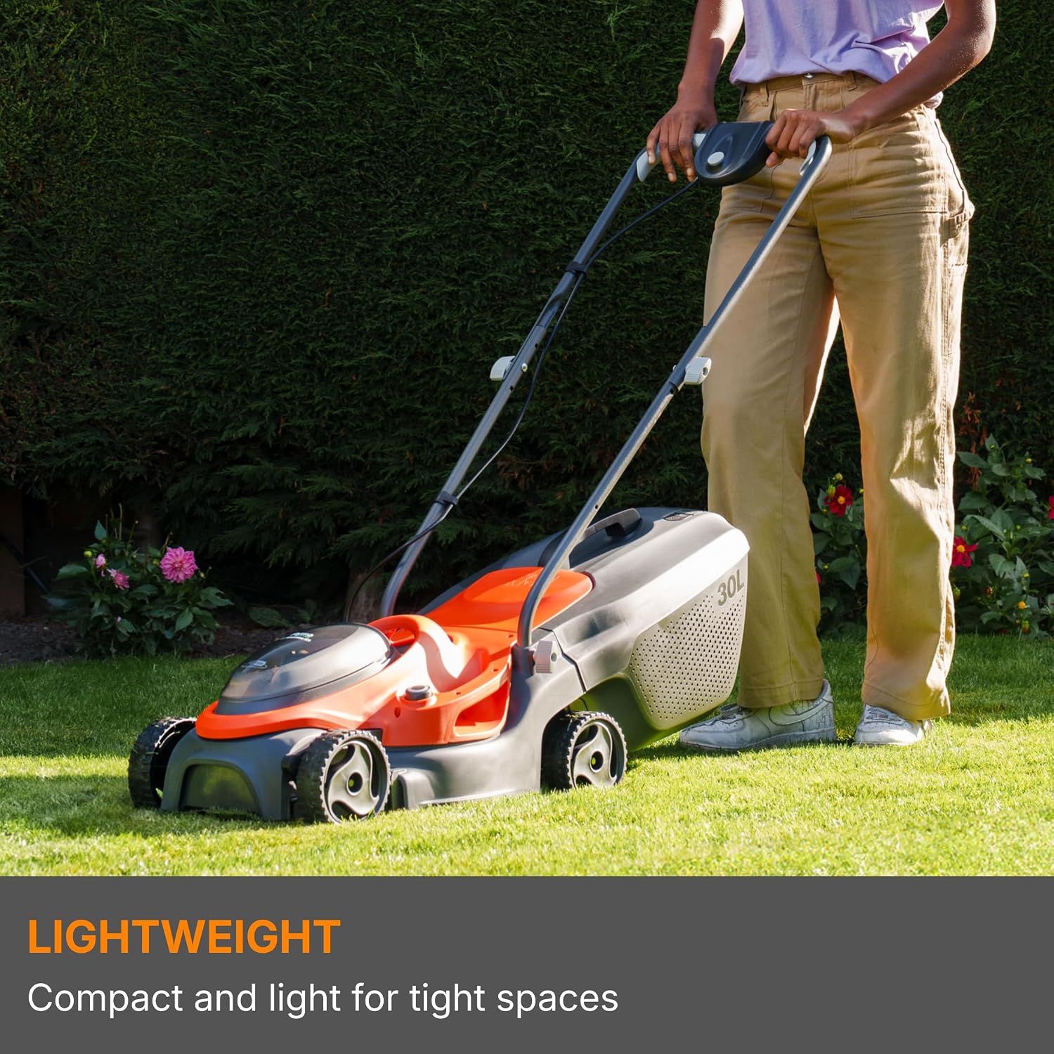 Thumbnail 4 de Flymo SimpliMow 320 cordless lawnmower