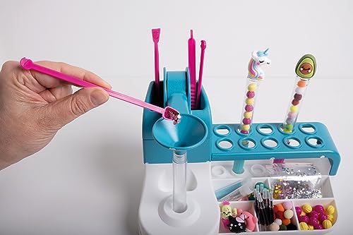 Detalle de Clementoni Pen Creator Studio: Personalised Pen Making Kit for Kids (6+)