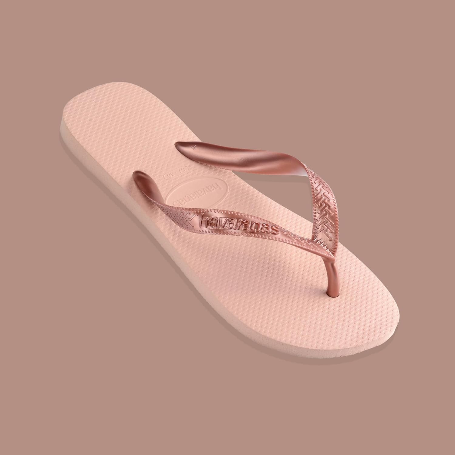 Detalle de Havaianas Brasil Logo Top: infradito iconiche con suola antiscivolo, unisex