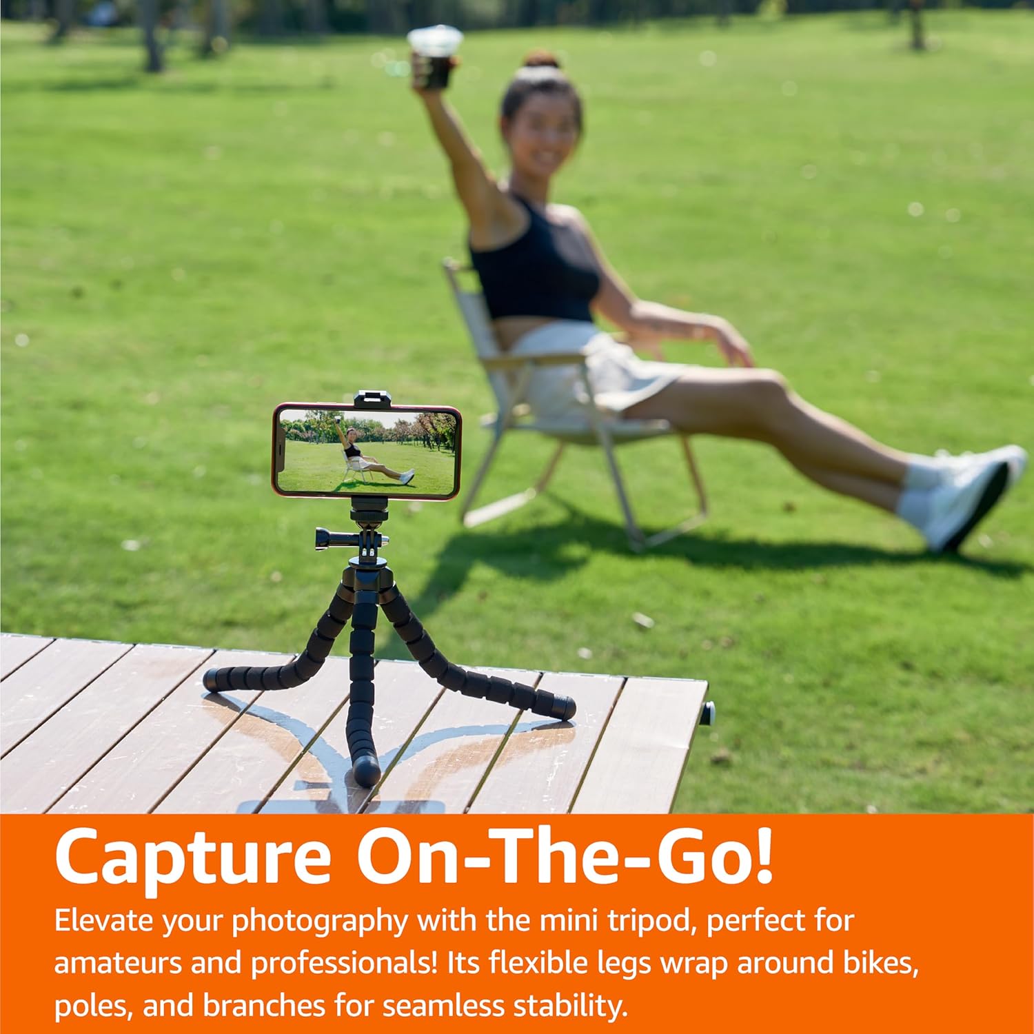 Thumbnail 5 de Amazon Basics Portable & Flexible Tripod (25cm/10in) with Wireless Remote & Phone Holder, Black