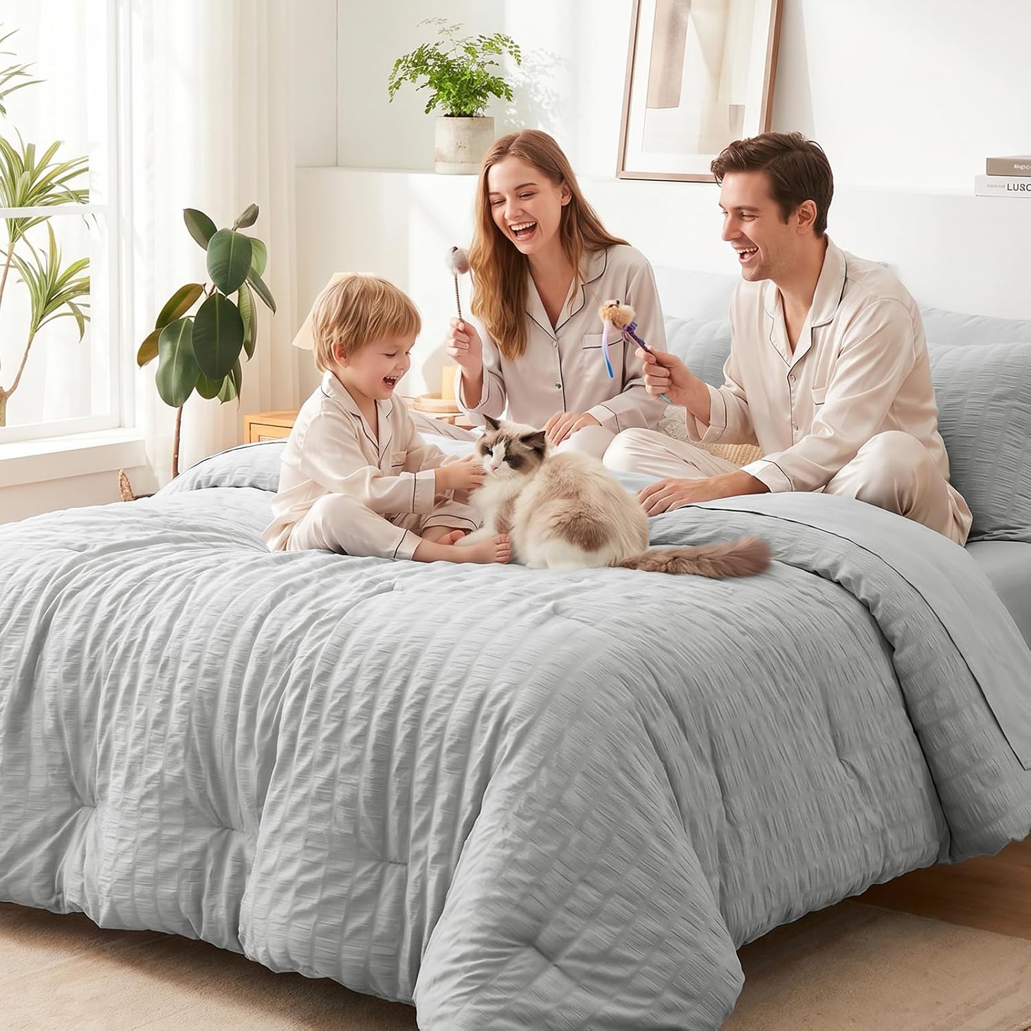 Thumbnail 6 de CozyLux Queen Seersucker 7-Piece Bedding Set in Gray - Soft Microfiber & Wrinkle-Resistant Comfort