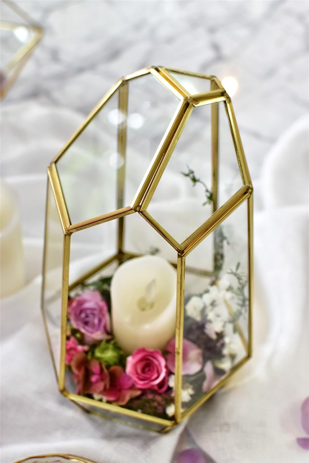 Detalle de NCYP 20150620003TT, złote terrarium geometryczne ze szkła i mosiądzu, 25 cm