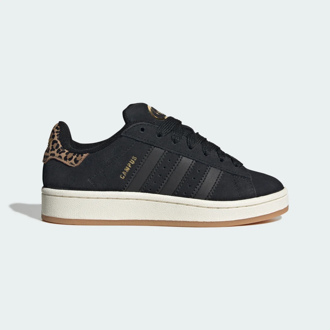 Detalle de Zapatilla Campus 00s de Adidas — estilo clásico y versátil en color Negro