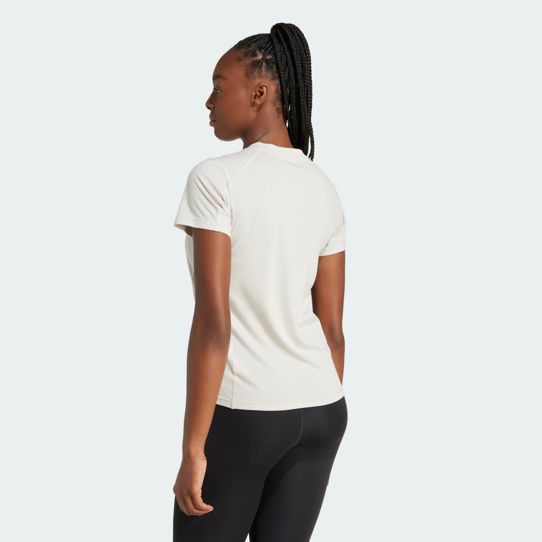 Detalle 2 de Adidas Camiseta Train Essentials Big Performance