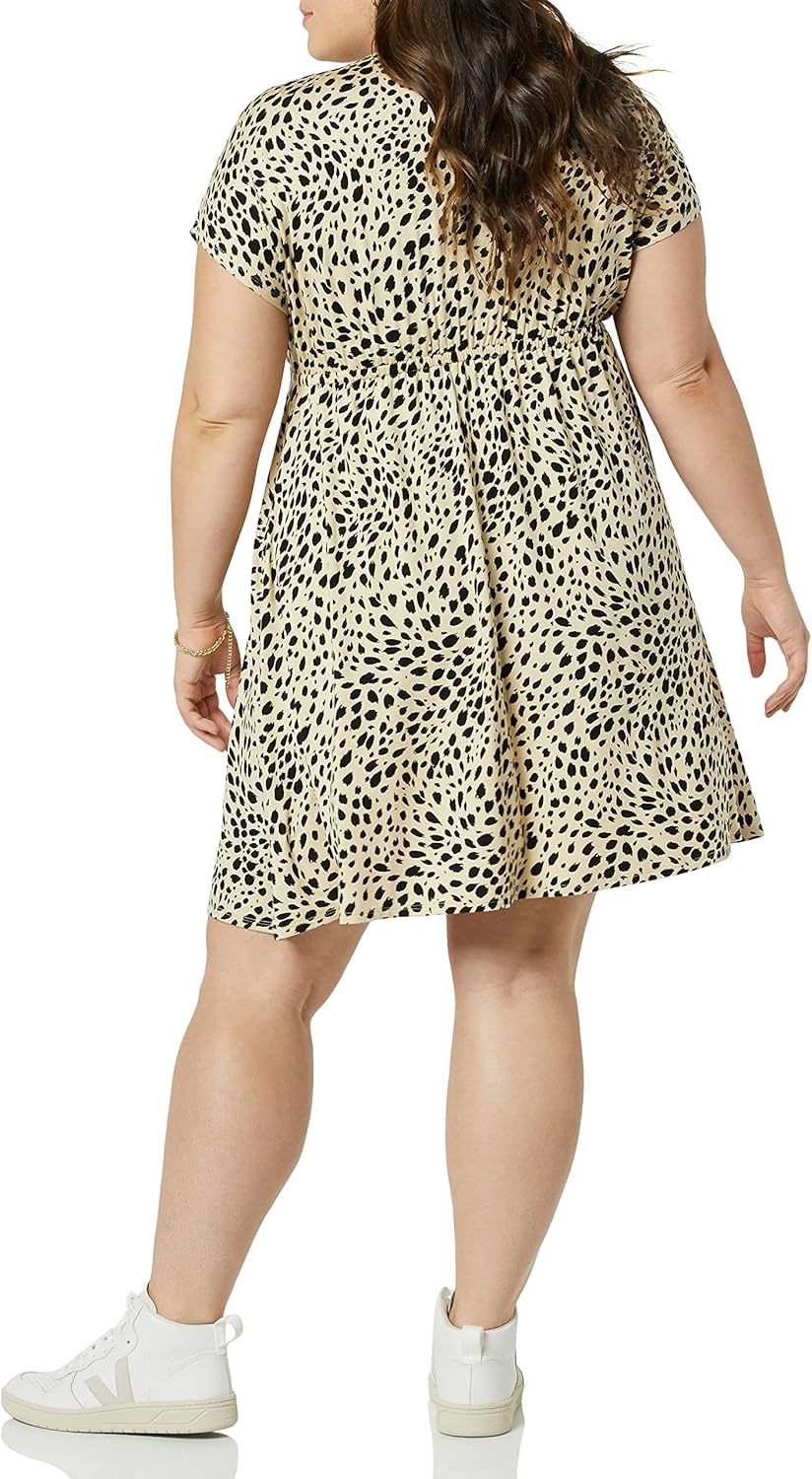 Thumbnail 1 de Amazon Essentials Damen Surplice-Kleid (erhältlich in Übergröße)