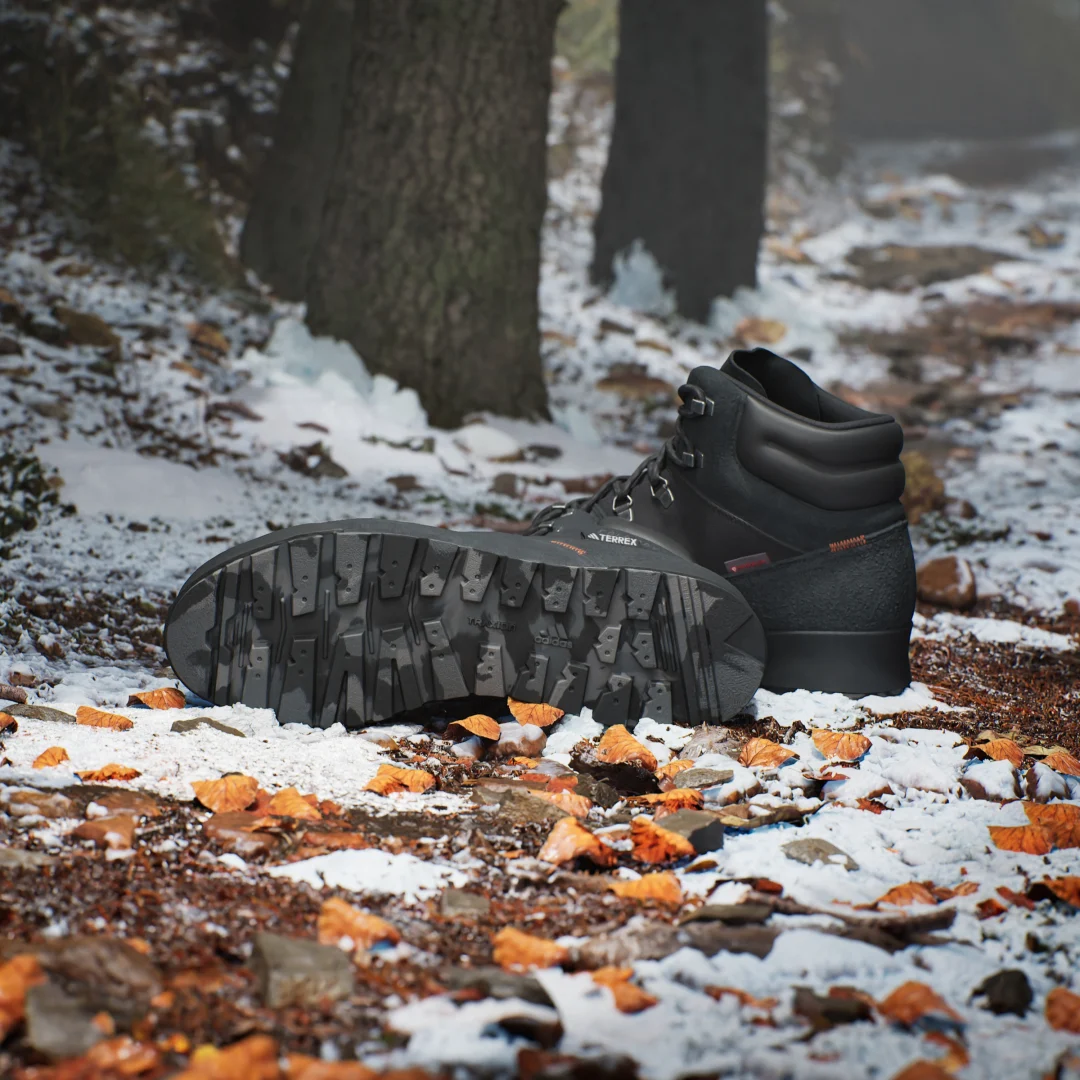 Detalle de Adidas Terrex Snowpitch Cold.Rdy Hiking — Bota de senderismo en Negro