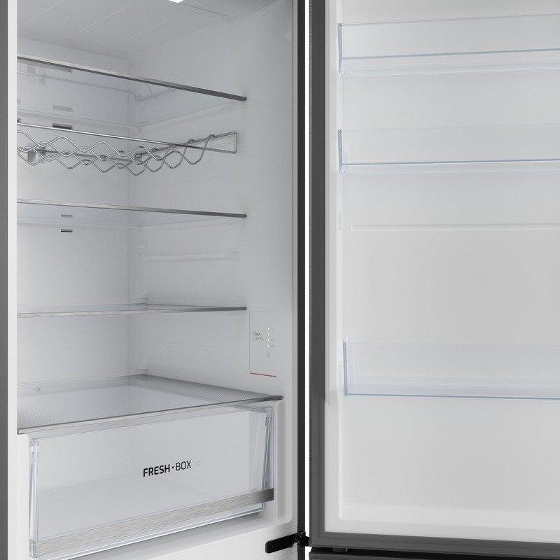 Detalle de Teka RBF 64650 SS: Frigorífico Combi Total No Frost de 400 L en acero inoxidable
