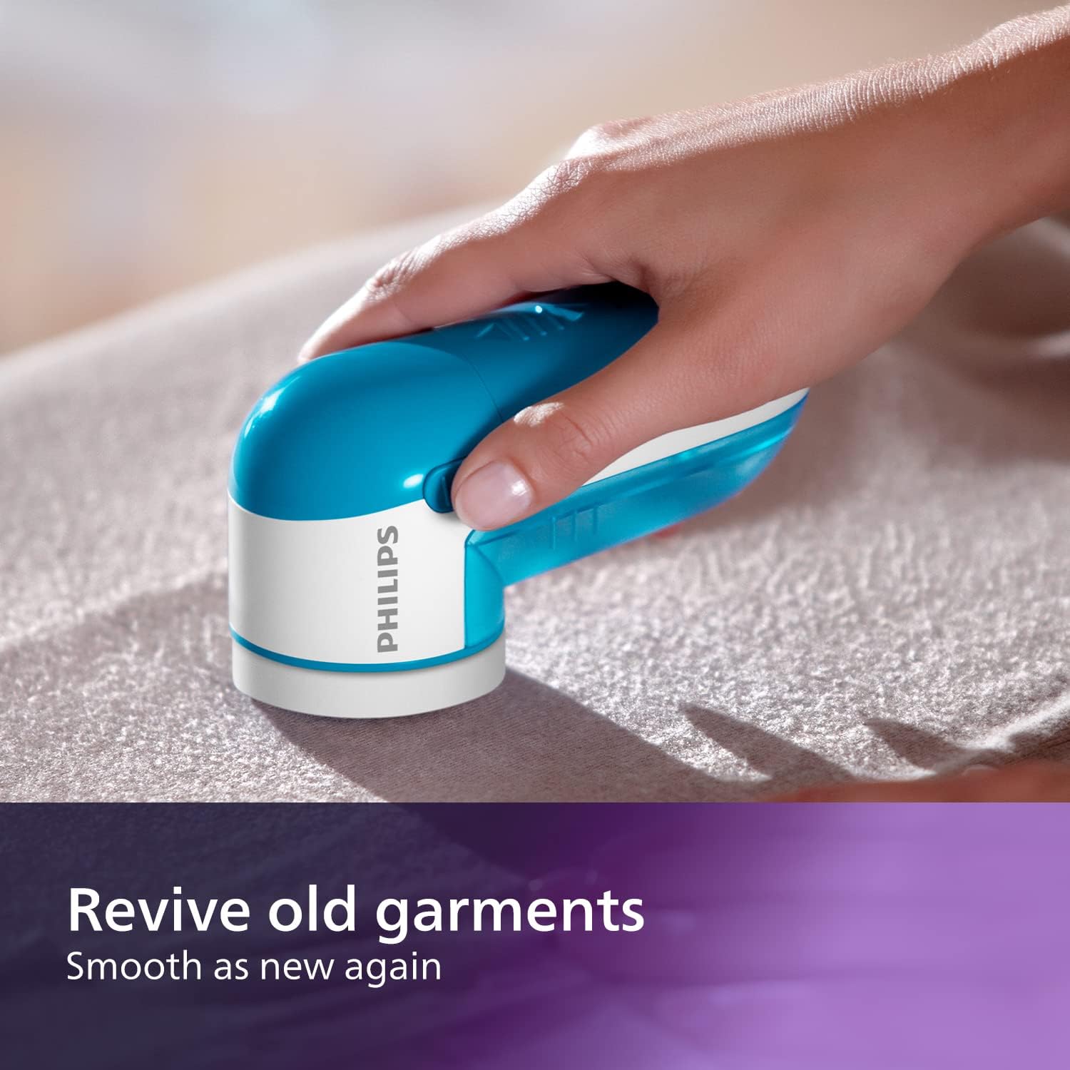 Detalle 2 de Philips GC026 Fabric Shaver with Large Shaving Head and Adjustable Blade Height