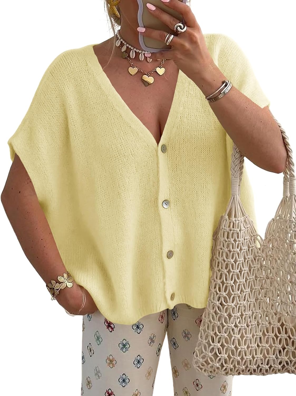 Detalle de Saodimallsu Women’s Oversized Batwing Short Sleeve Cardigan (V-Neck, Button-Down)