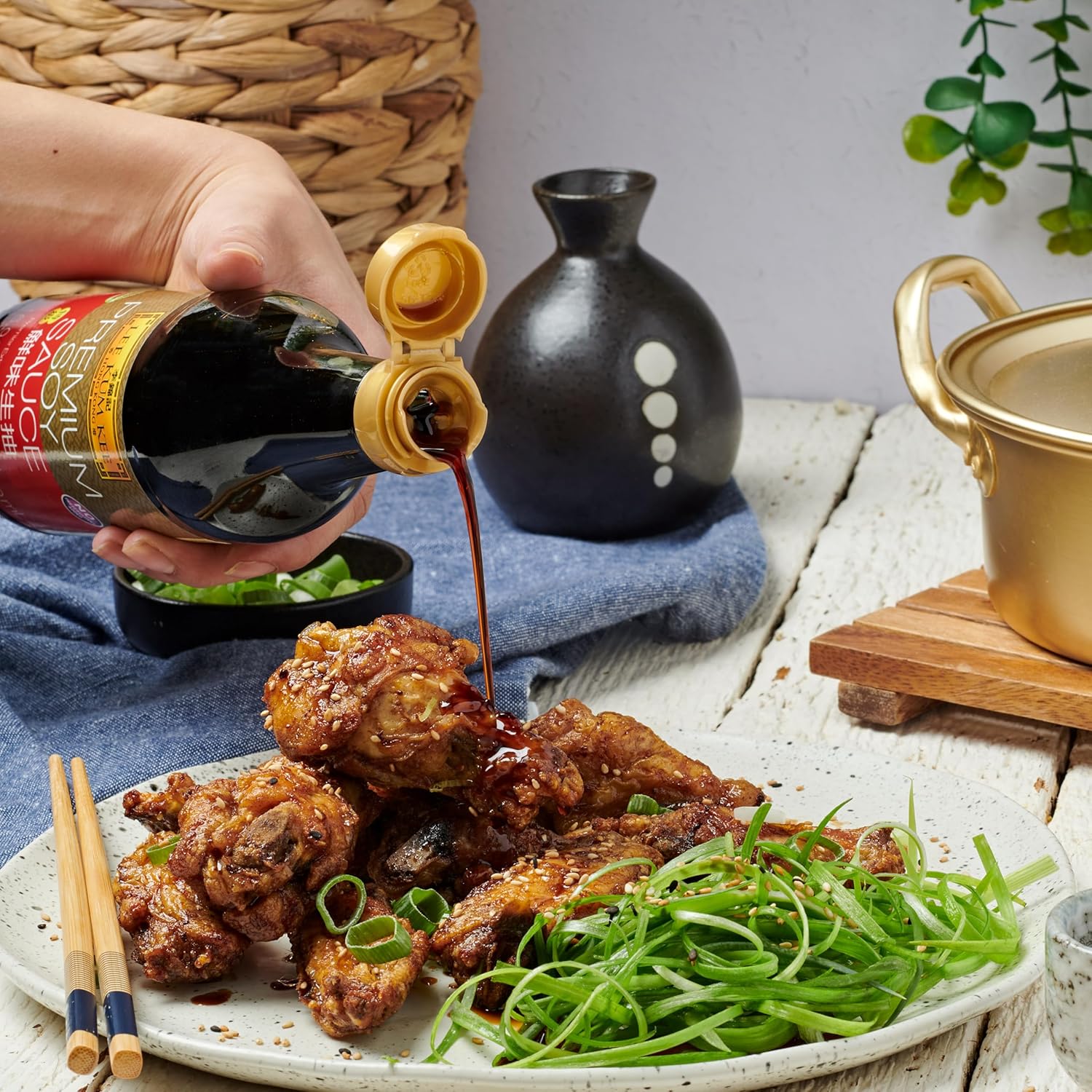 Detalle 2 de Lee Kum Kee Helle Sojasauce Premium 500 ml