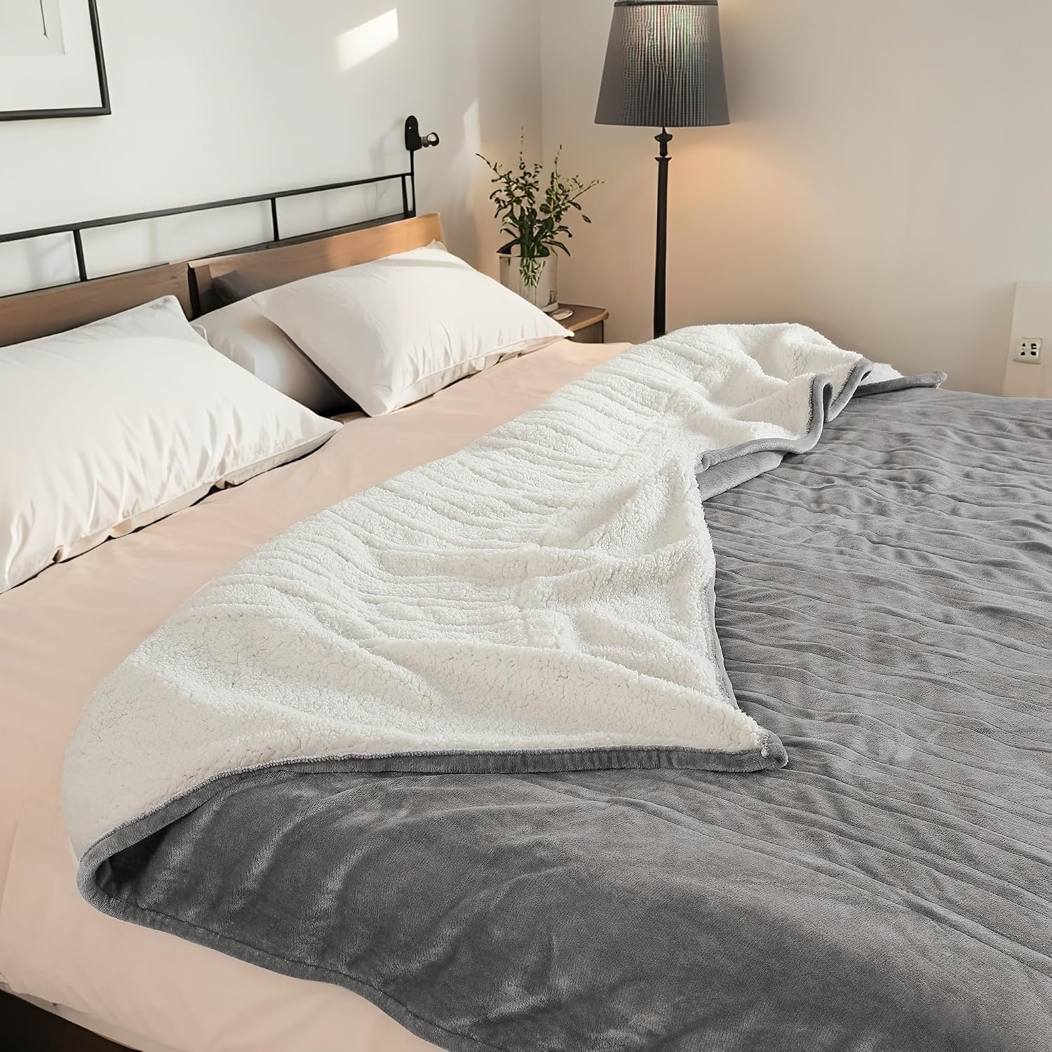 Detalle 2 de RALYSUN Heated Blanket 72"x84" ⚙