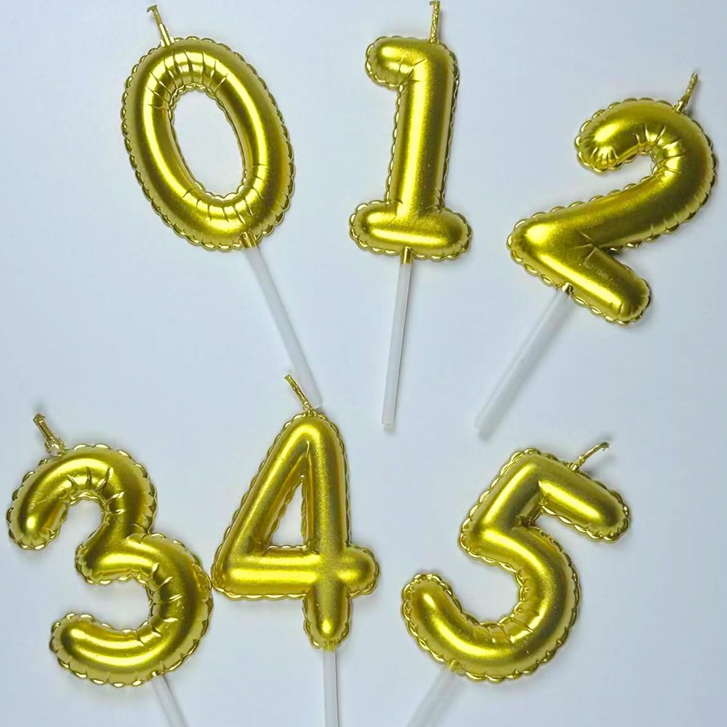 Thumbnail 6 de Gold 60th Birthday Candles & Balloons Number Candle Cake Topper Set