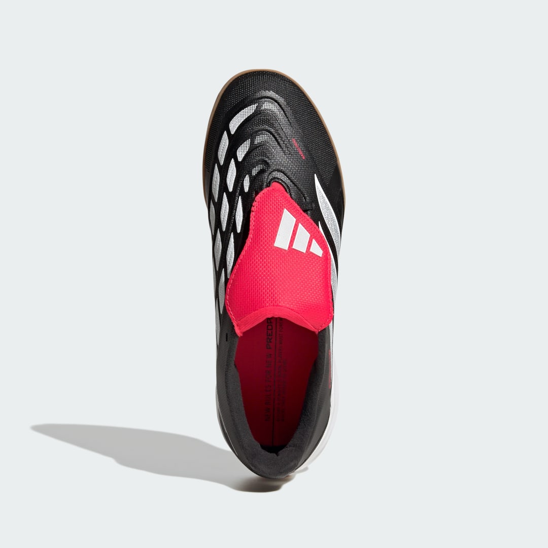 Detalle de Predator League Indoor: Zapatilla de fútbol con lengüeta plegable de Adidas