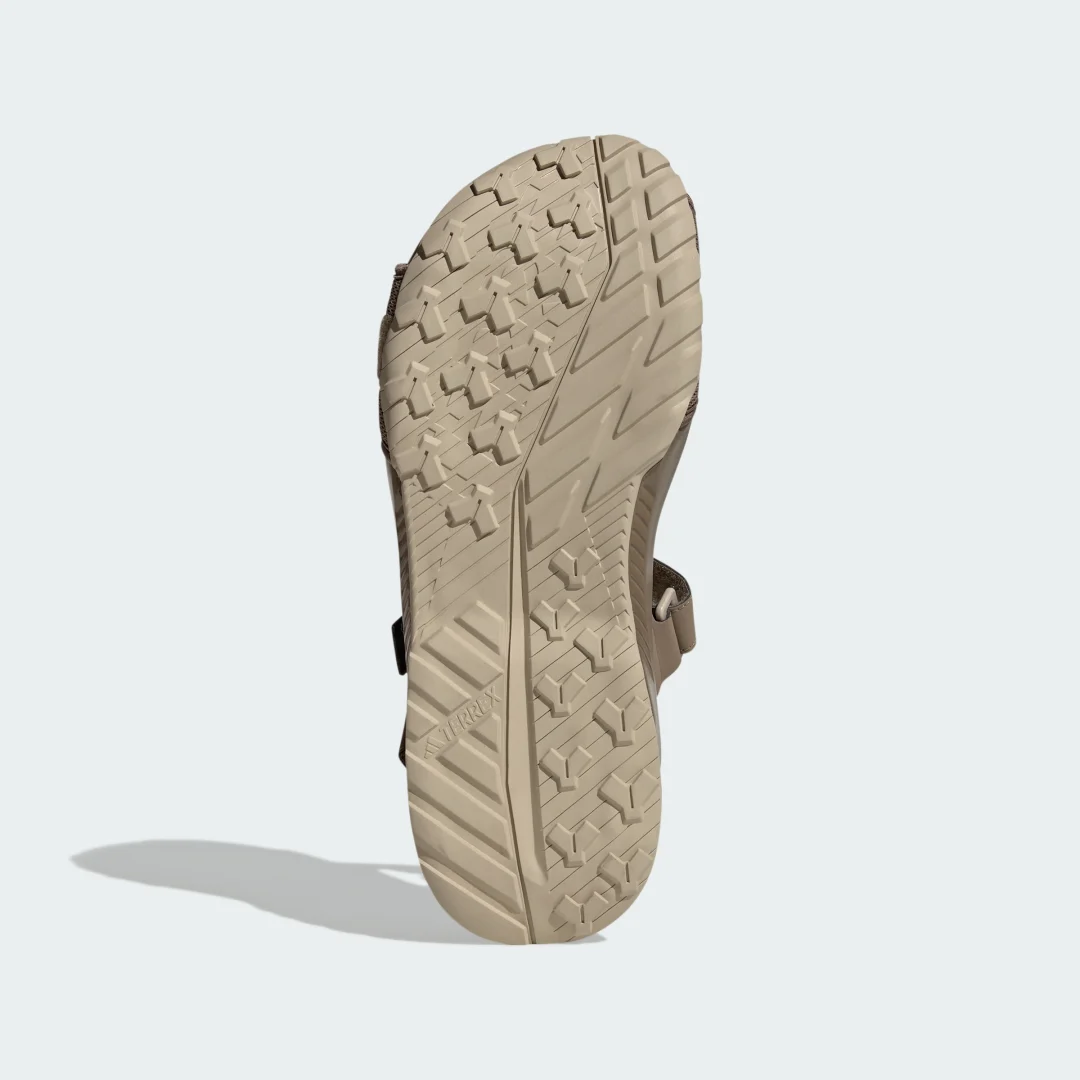 Detalle de Sandalia Terrex Hydroterra de Adidas – Beige