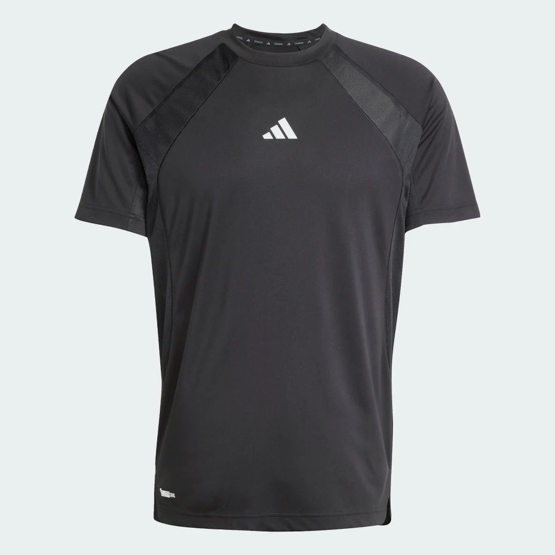 Detalle de Camiseta Tech Apparel CLIMACOOL de Adidas – negro