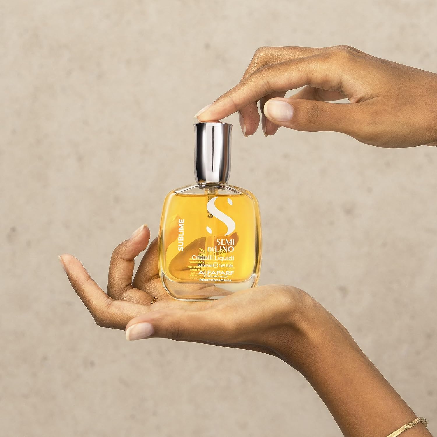 Detalle de ALFAPARF MILANO Semi di Lino Cristalli Liquidi Hair Oil Serum with Heat Protection