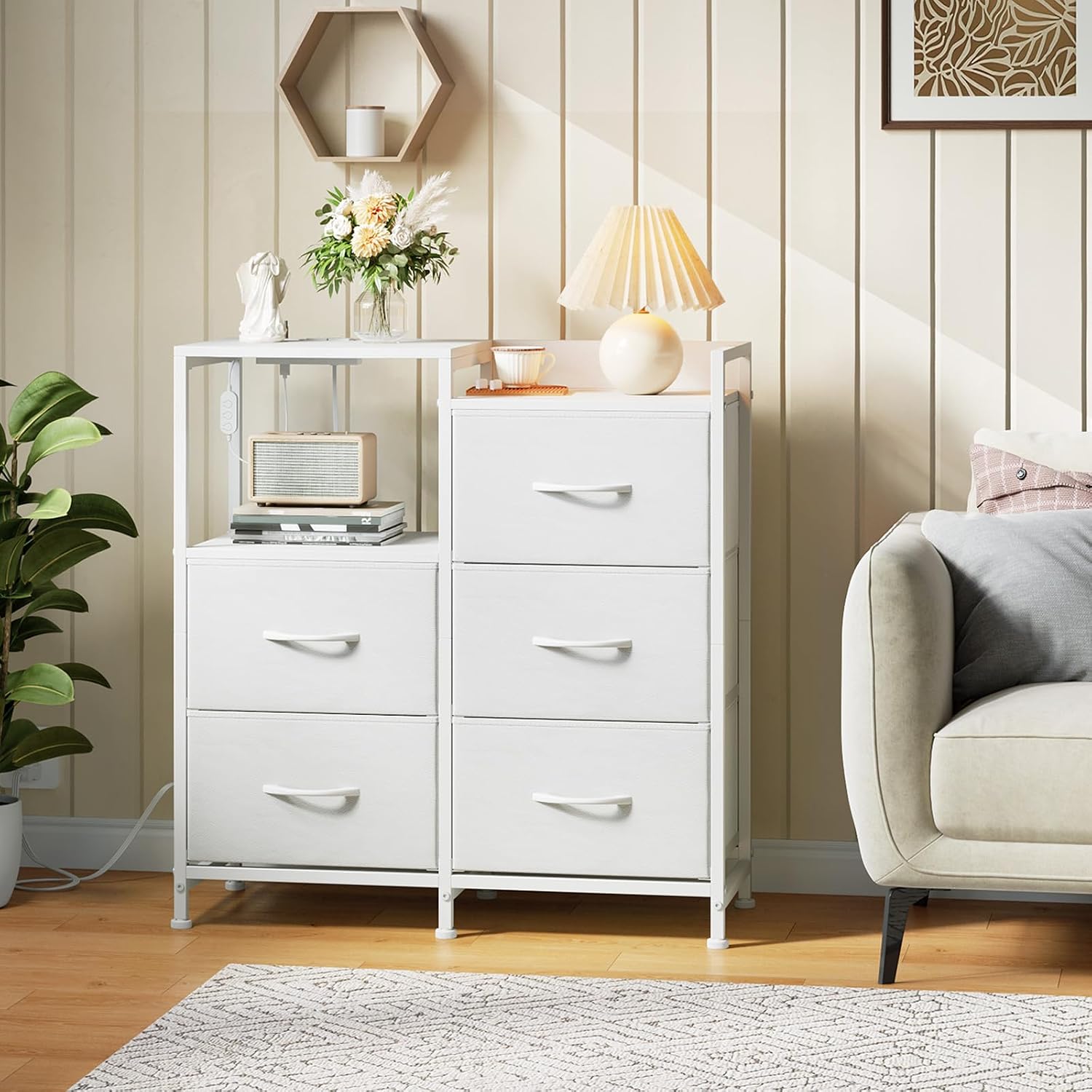Detalle 2 de Somdot Nightstand with 5 Drawers