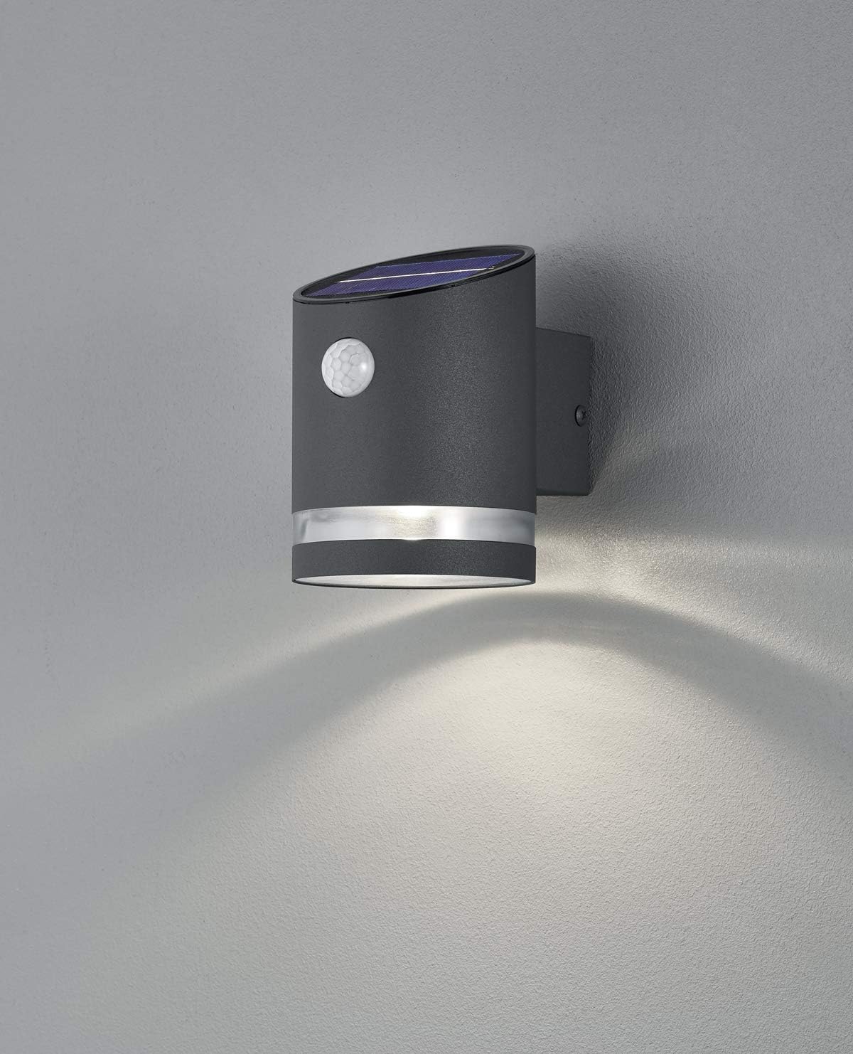 Detalle 2 de Reality Leuchten Salta – solarna lampa ścienna LED z czujnikiem ruchu