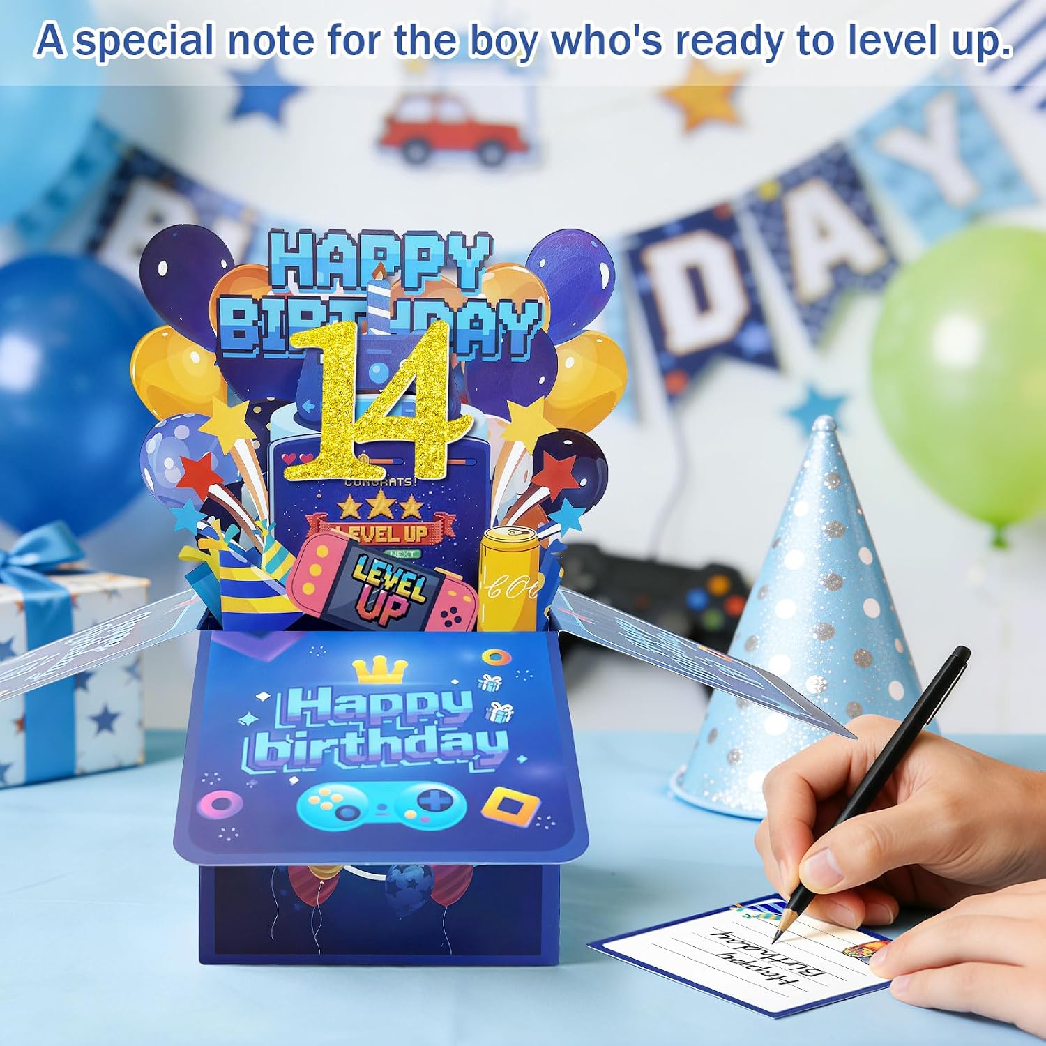 Detalle 2 de Hierein 14th Birthday Card – Pop Up 14 with LEVEL UP design